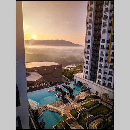 盛婷民宿a S&Thomez 2Bedrooms Mesamall Wifi Klia Usim Miu Inti Nu Nilai Esterno foto
