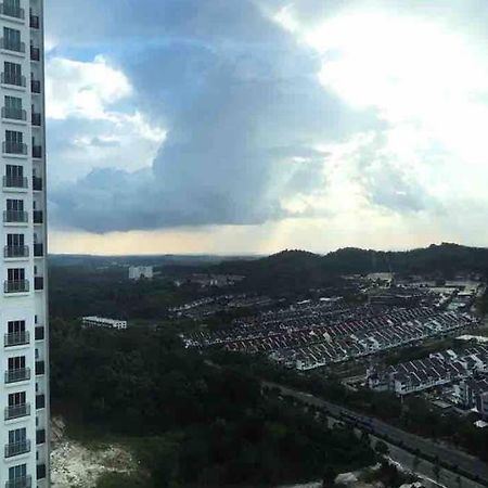 盛婷民宿a S&Thomez 2Bedrooms Mesamall Wifi Klia Usim Miu Inti Nu Nilai Esterno foto