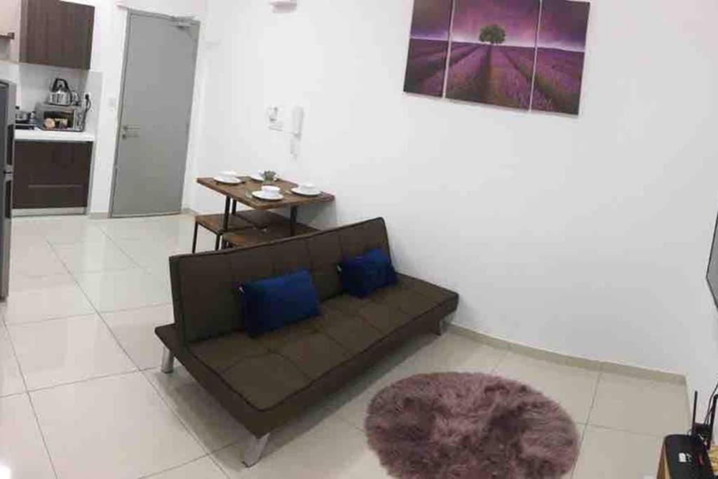 盛婷民宿a S&Thomez 2Bedrooms Mesamall Wifi Klia Usim Miu Inti Nu Nilai Esterno foto