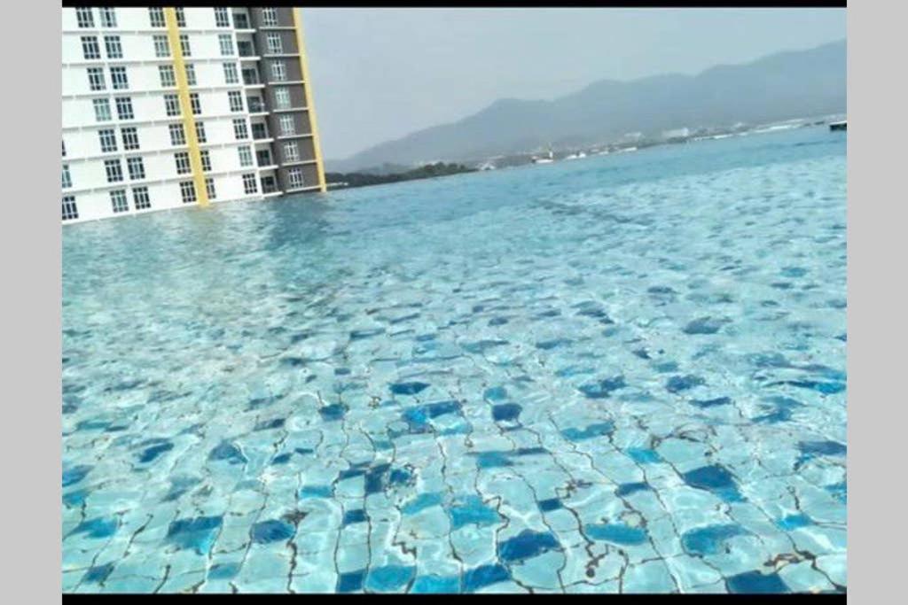 盛婷民宿a S&Thomez 2Bedrooms Mesamall Wifi Klia Usim Miu Inti Nu Nilai Esterno foto