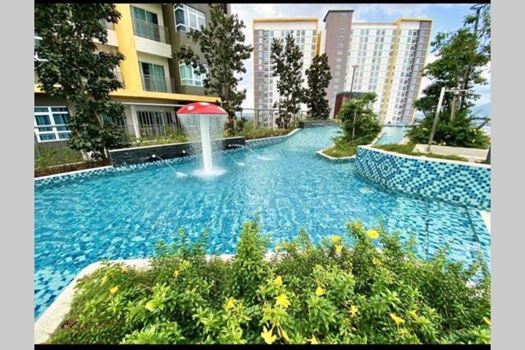 盛婷民宿a S&Thomez 2Bedrooms Mesamall Wifi Klia Usim Miu Inti Nu Nilai Esterno foto