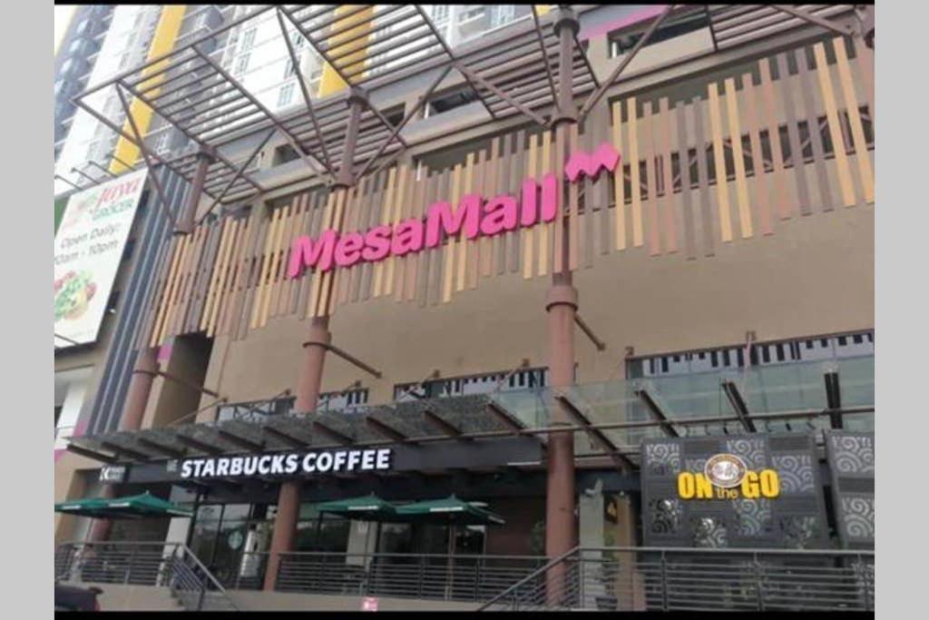 盛婷民宿a S&Thomez 2Bedrooms Mesamall Wifi Klia Usim Miu Inti Nu Nilai Esterno foto