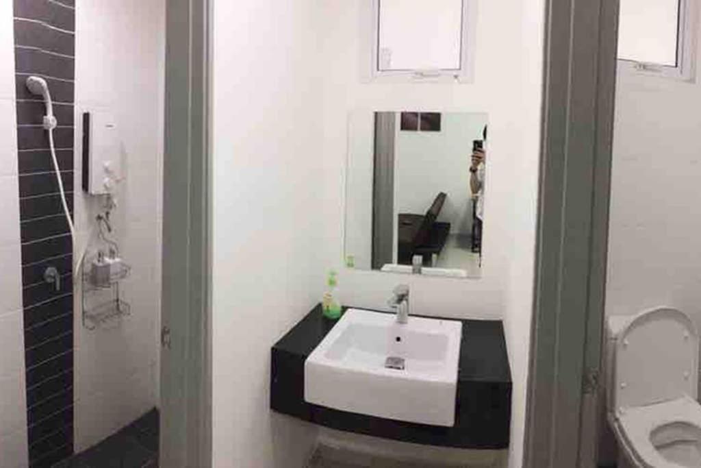盛婷民宿a S&Thomez 2Bedrooms Mesamall Wifi Klia Usim Miu Inti Nu Nilai Esterno foto