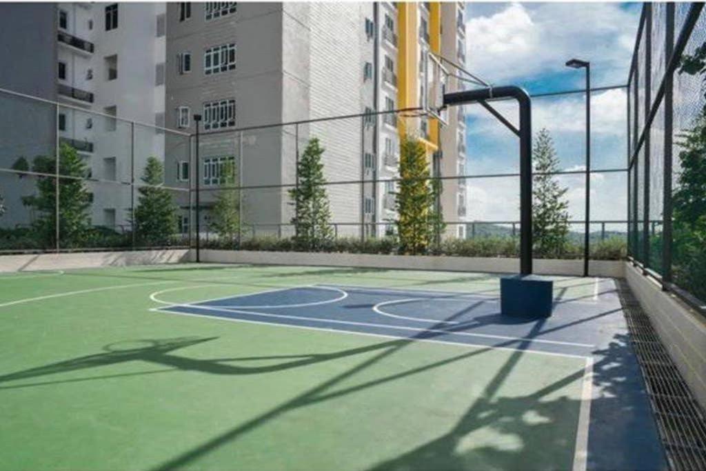 盛婷民宿a S&Thomez 2Bedrooms Mesamall Wifi Klia Usim Miu Inti Nu Nilai Esterno foto