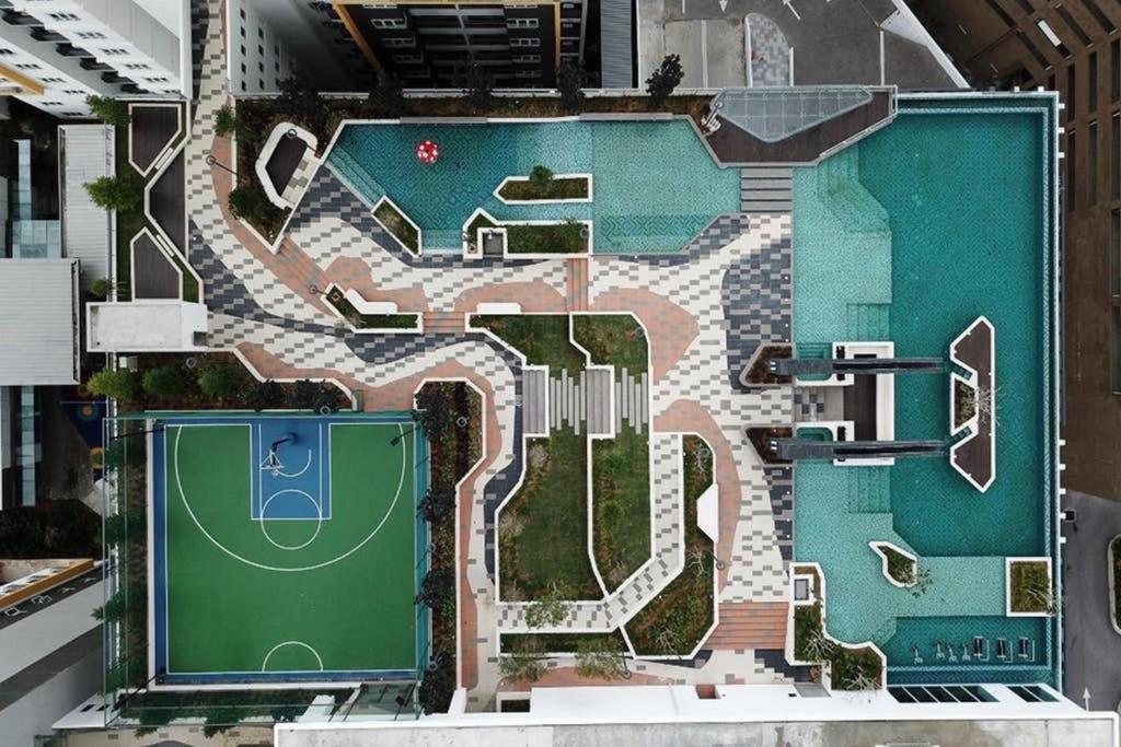 盛婷民宿a S&Thomez 2Bedrooms Mesamall Wifi Klia Usim Miu Inti Nu Nilai Esterno foto