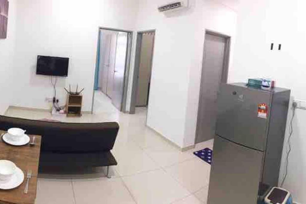 盛婷民宿a S&Thomez 2Bedrooms Mesamall Wifi Klia Usim Miu Inti Nu Nilai Esterno foto